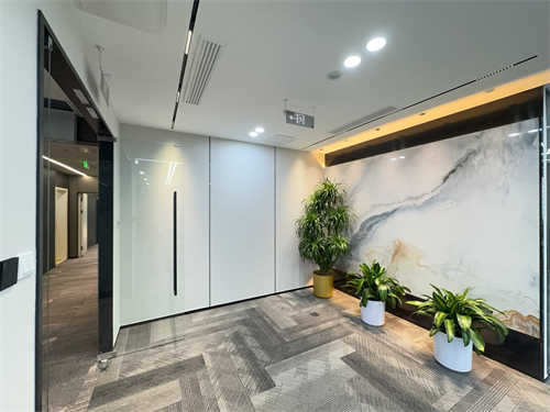 广播大厦 316㎡办公室 5.2元/平米/天