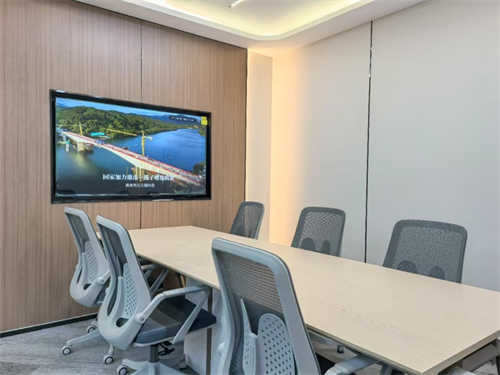 广播大厦 110㎡办公室 5.5元/平米/天